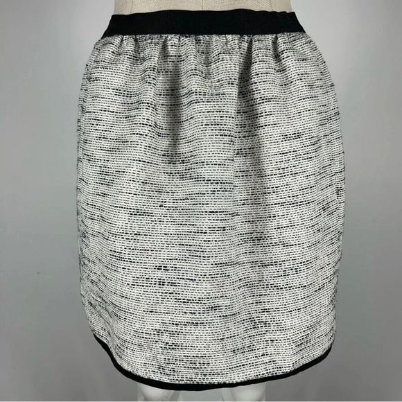 Wilfred  skirt 6 - Picture 3 of 11